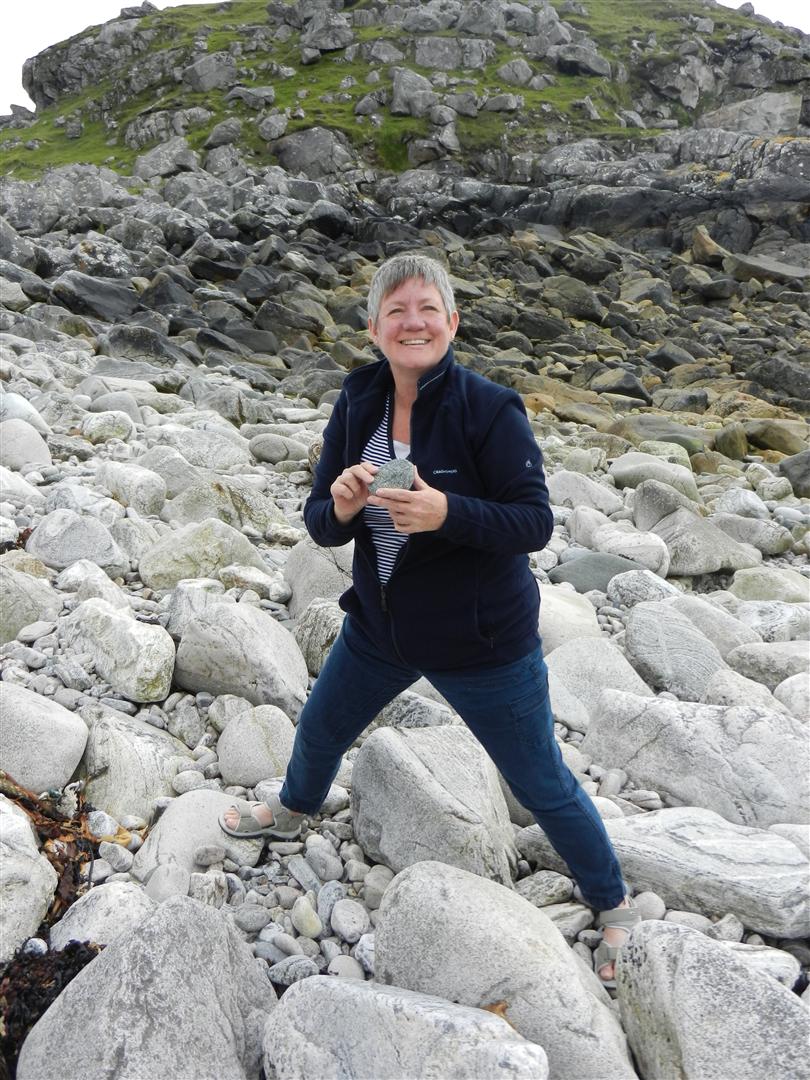 Stone Picking At Rubha Buaile Linnis!